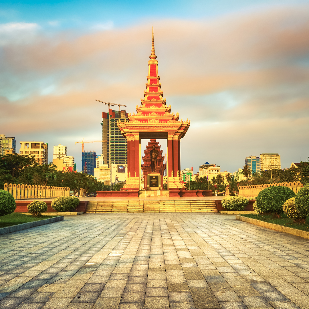 Full-Day Exploration of Phnom Penh